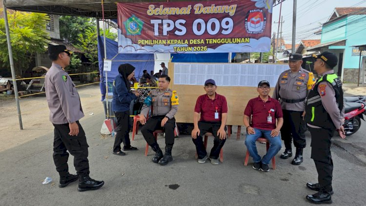 Dokkes-Polresta-Sidoarjo-Gelar-Patroli-Bakti-Kesehatan-di-TPS-Pilkades-Serentak-2026